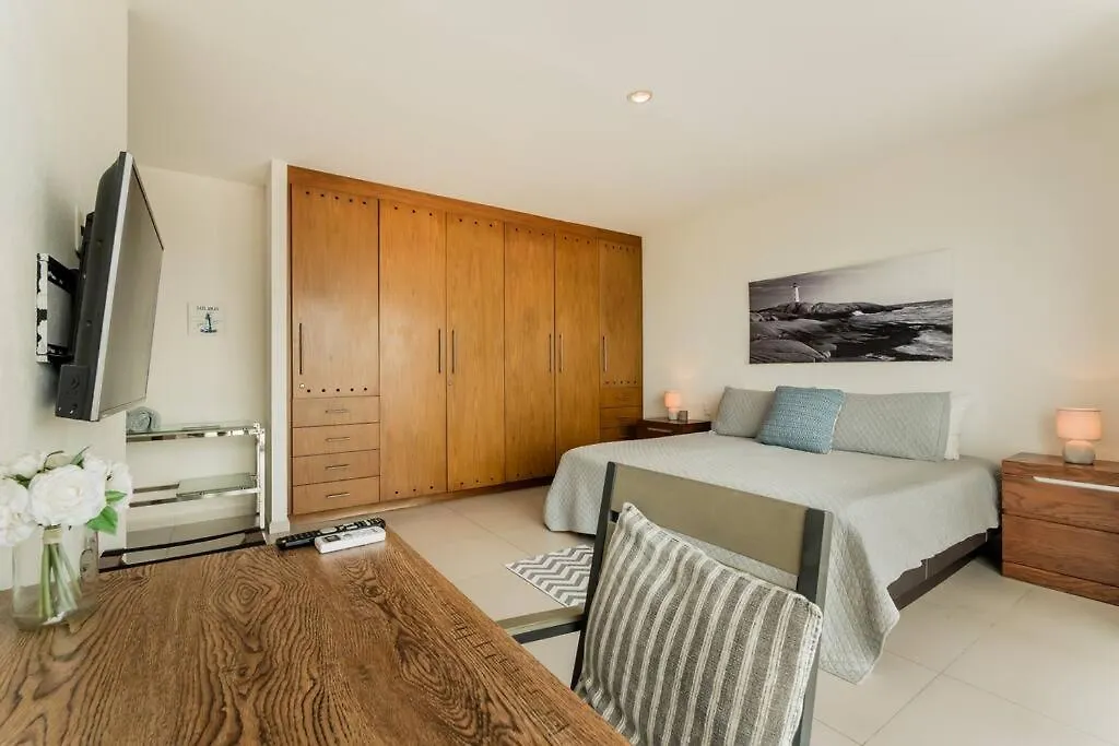 Daire *Ocean Beachfront 4 Bdr With Pool By Casa Paraiso* Cancun